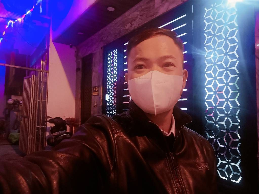 Bán nhà Hoàng Văn Thái - diện tích 68,7m2 6 tầng - Thang máy - giá 18,6 tỷ