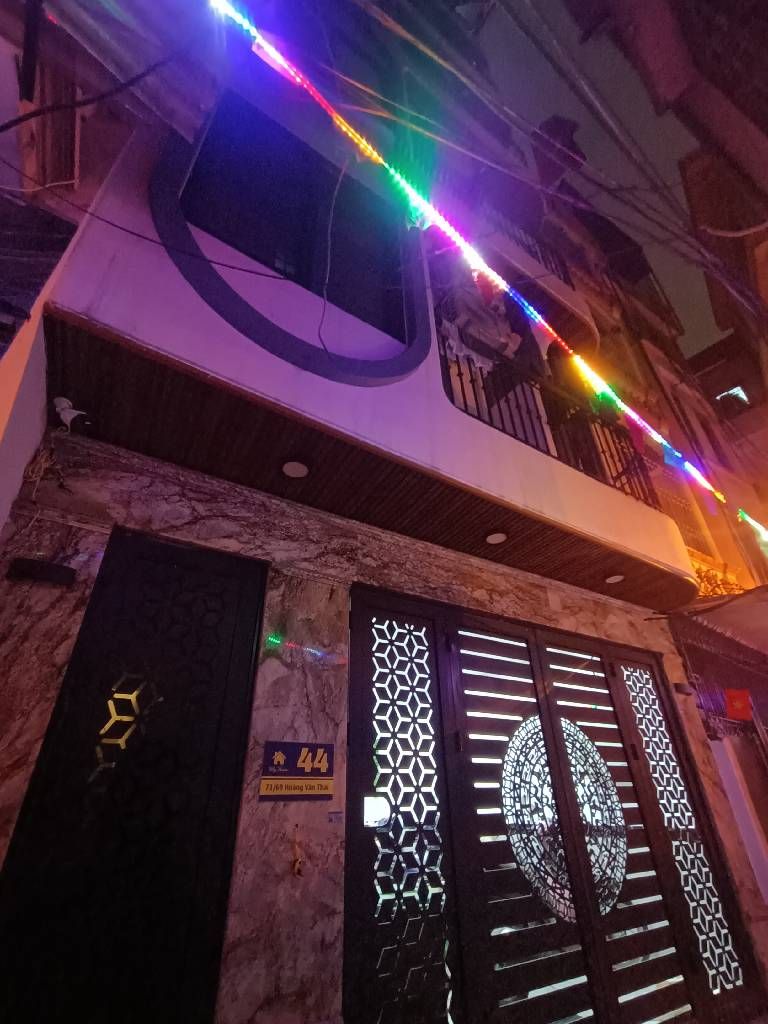 Bán nhà Hoàng Văn Thái - diện tích 68,7m2 6 tầng - Thang máy - giá 18,6 tỷ