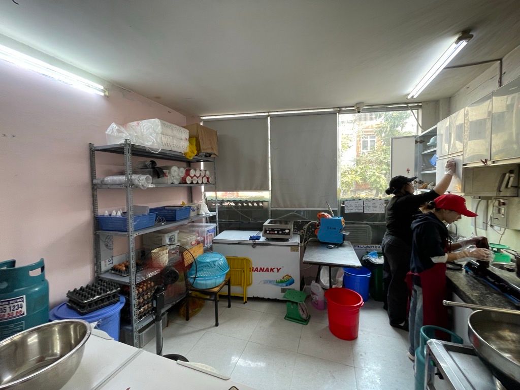 Bán nhà Dương Văn Bé - diện tích 11m2 4 tầng - Mặt phố kinh doanh - giá 9,5 tỷ