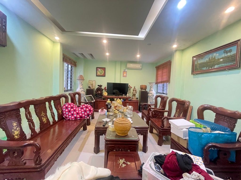 Bán nhà Ao Sào - diện tích 66.3m2 4 tầng - Ô tô dừng đỗ - giá 23,5 tỷ