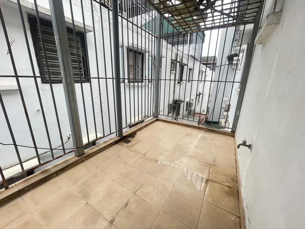 Bán nhà Ao Sào - diện tích 66.3m2 4 tầng - Ô tô dừng đỗ - giá 23,5 tỷ