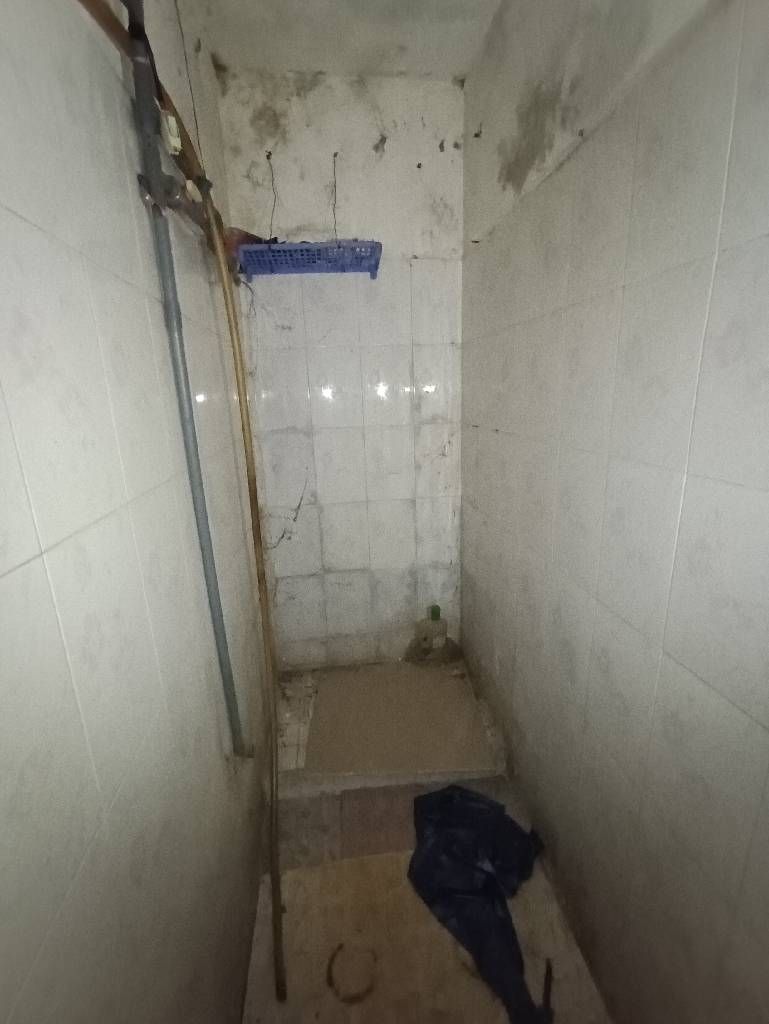 Bán nhà Tân Mai - diện tích 17m2 1 tầng - Nhà tập thể tầng 1 - giá 2,1 tỷ