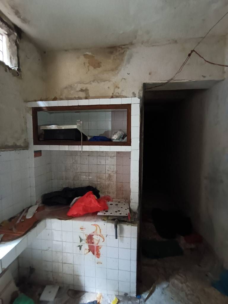 Bán nhà Tân Mai - diện tích 17m2 1 tầng - Nhà tập thể tầng 1 - giá 2,1 tỷ