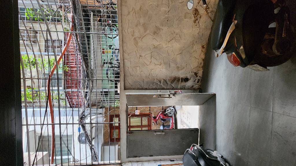 Bán nhà Văn Chương - diện tích 41m2 5 tầng - Cách đường ô tô vài bước chân - giá 11,5 tỷ