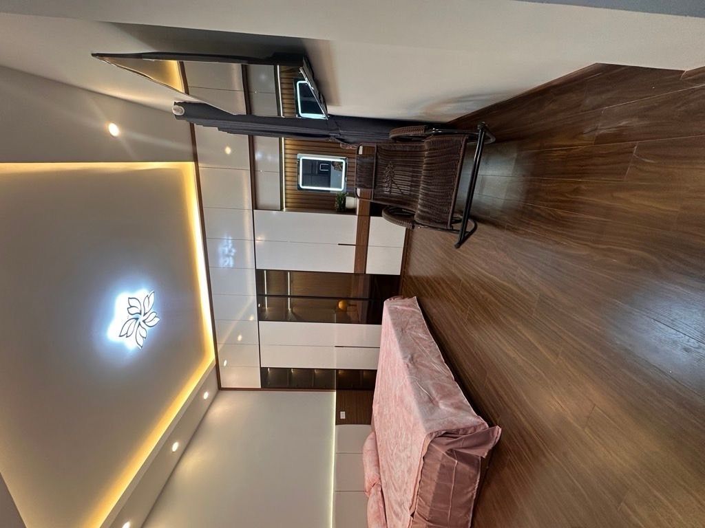 Bán nhà Minh Khai - diện tích 38m2 5 tầng - Nhà đẹp hiếm có - giá 8,2 tỷ