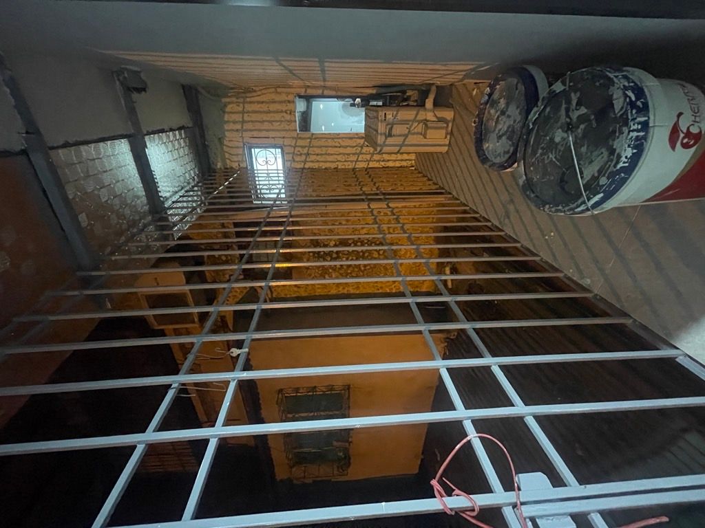 Bán nhà Nguyễn Quý Đức - diện tích 39.6m2 1 tầng - ô tô đỗ chân cầu thang - giá 5,5 tỷ