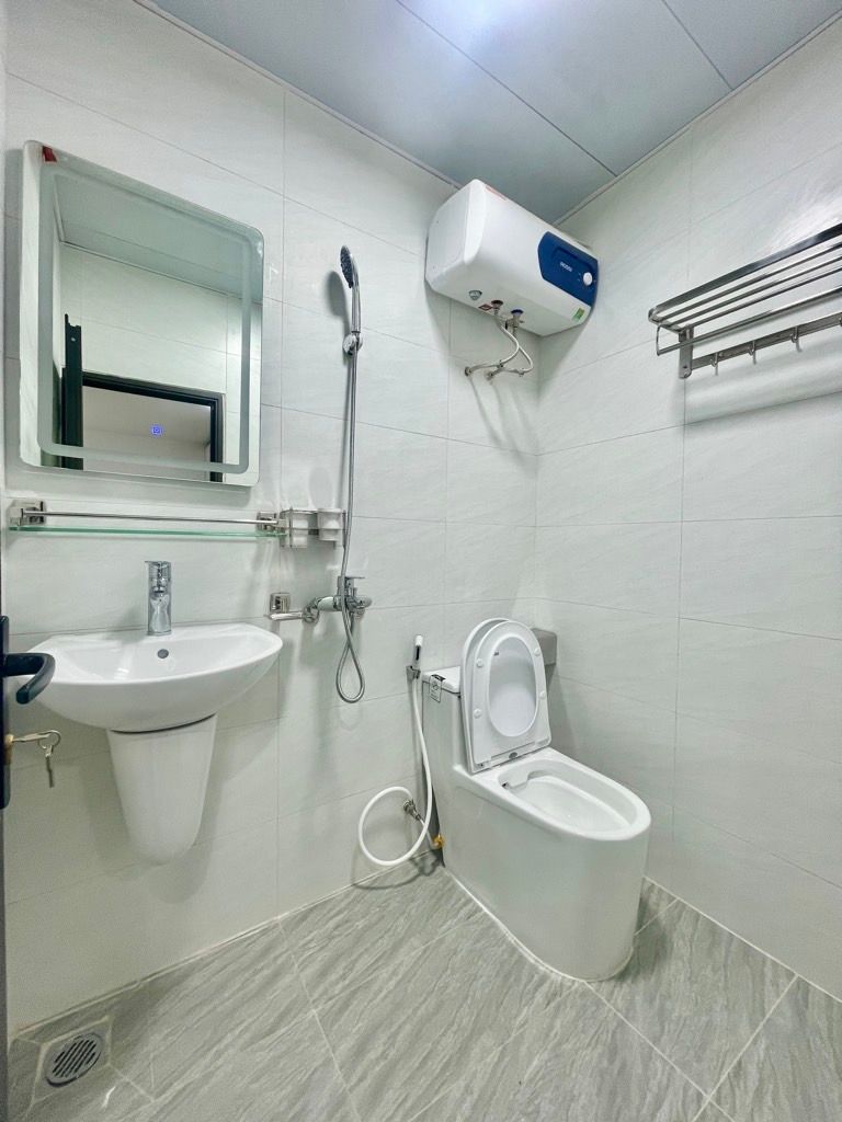 Bán nhà Nguyễn Quý Đức - diện tích 54.7m2 1 tầng - ô tô đỗ chân cầu thang - giá 4,2 tỷ