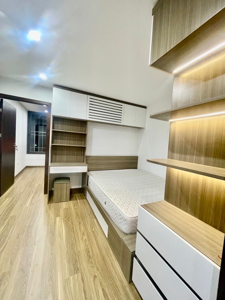 Bán nhà Nguyễn Quý Đức - diện tích 54.7m2 1 tầng - Ô tô đỗ chân cầu thang - giá 3.8 tỷ