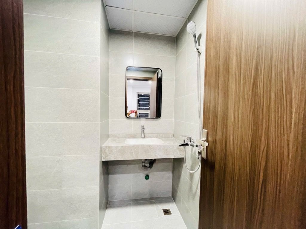 Bán nhà Linh đàm - diện tích 76.3m2 1 tầng - Ô tô đỗ sảnh - giá 5,1 tỷ