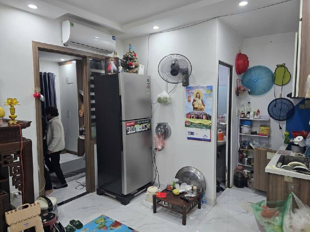 Bán nhà Cống Trắng - diện tích 50m2 1 tầng - Căn hộ P503 tòa CCMN - giá 2,7 tỷ