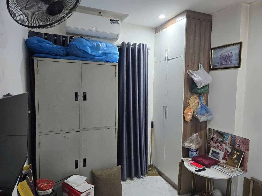 Bán nhà Cống Trắng - diện tích 50m2 1 tầng - Căn hộ P503 tòa CCMN - giá 2,7 tỷ