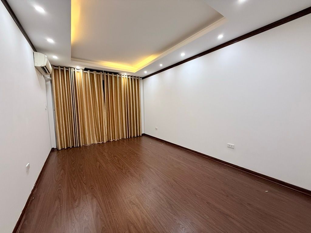 Bán nhà Nguyễn An Ninh - diện tích 56m2 4 tầng - Thang máy - giá 14,8 tỷ