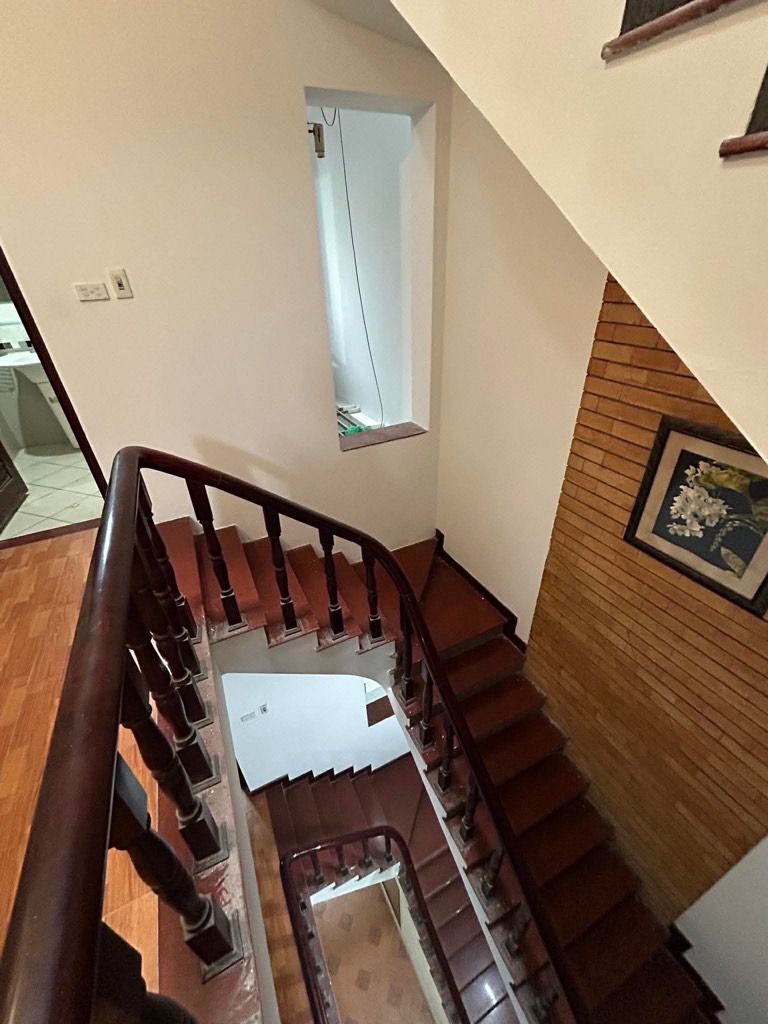 Bán nhà Vũ Ngọc Phan - diện tích 72,4m2 5 tầng - Phân lô cán bộ - giá 14,5 tỷ