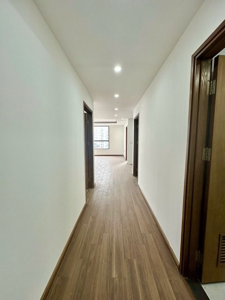 Bán nhà Định Công - diện tích 86,9m2 1 tầng - Nhà mới tinh – Khách về đập hộp ngay! - giá 6,8 tỷ