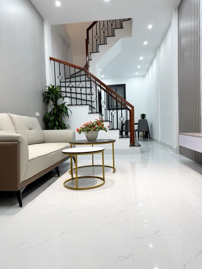 Bán nhà Kim Giang - diện tích 38m2 5 tầng - Full nội thất - giá 9,6 tỷ