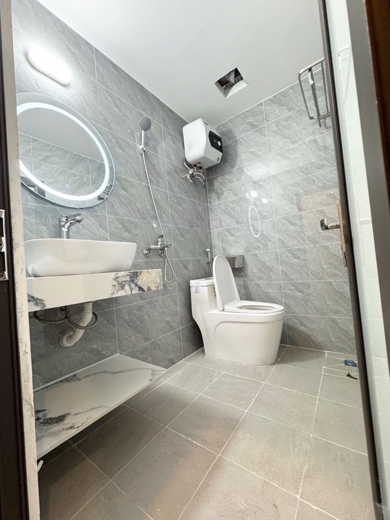 Bán nhà Kim Giang - diện tích 38m2 5 tầng - Full nội thất - giá 9,6 tỷ