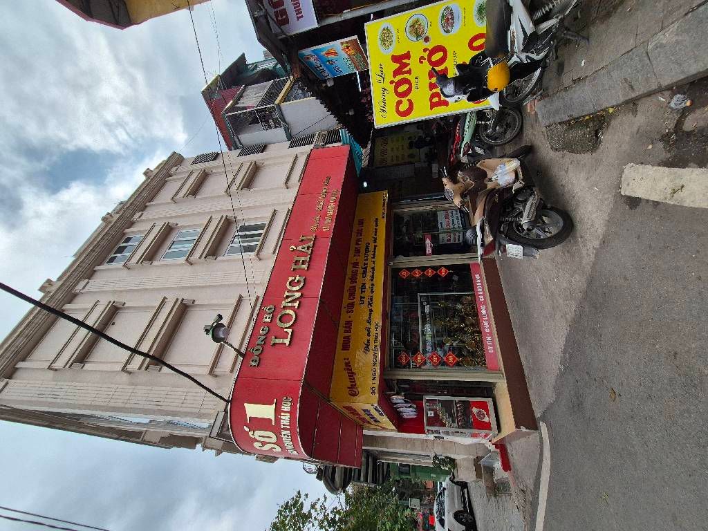 Bán nhà Tôn Đức Thắng - diện tích 33.6m2 2 tầng - Nhà đẹp hiếm có - giá 9,8 tỷ