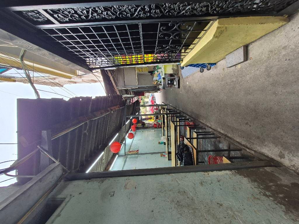 Bán nhà Tôn Đức Thắng - diện tích 33.6m2 2 tầng - Nhà đẹp hiếm có - giá 9,8 tỷ