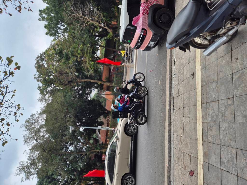 Bán nhà Tôn Đức Thắng - diện tích 33.6m2 2 tầng - Nhà đẹp hiếm có - giá 9,8 tỷ