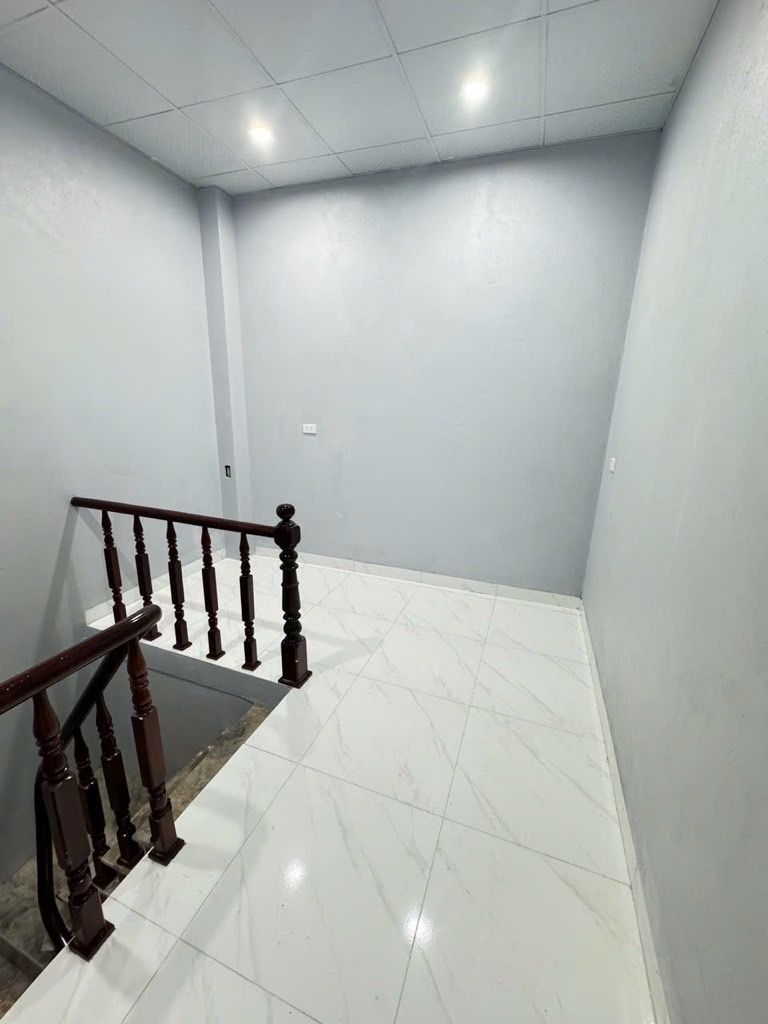 Bán nhà Tân Khai - diện tích 25m2 3 tầng - Ngõ 150 thông ra 179 Vĩnh Hưng - giá 2,85 tỷ