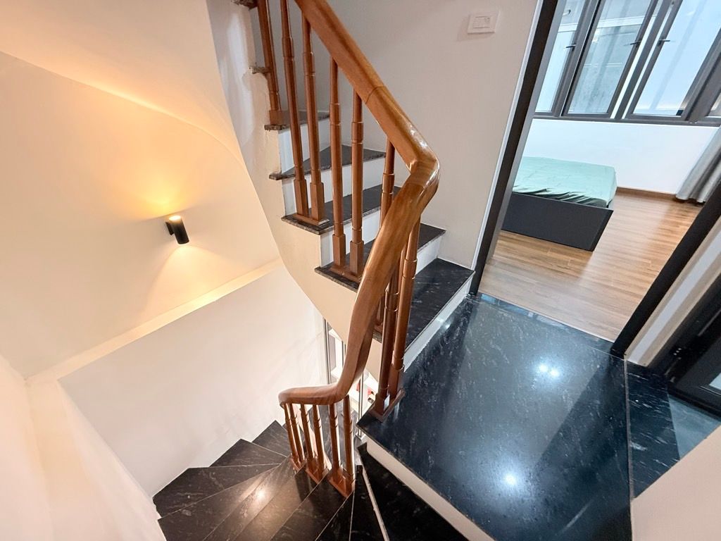 Bán nhà Ngõ Văn Hương - diện tích 25,2m2 5 tầng - Nhà đẹp hiếm có - giá 7,85 tỷ