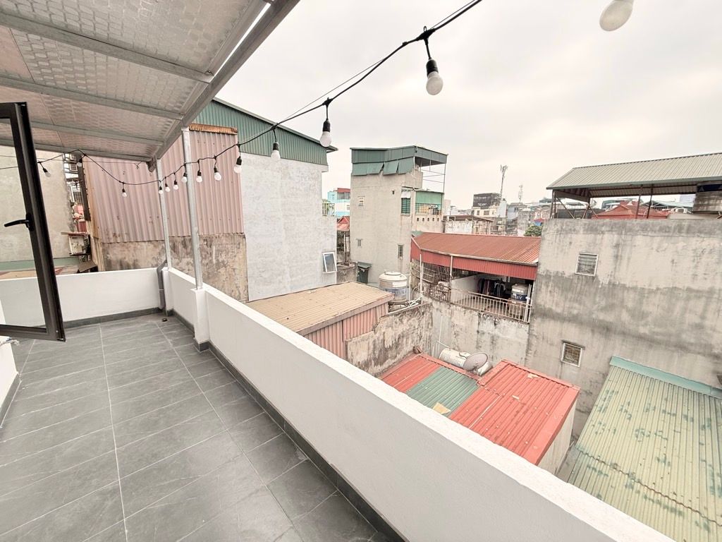 Bán nhà Ngõ Văn Hương - diện tích 25,2m2 5 tầng - Nhà đẹp hiếm có - giá 7,85 tỷ