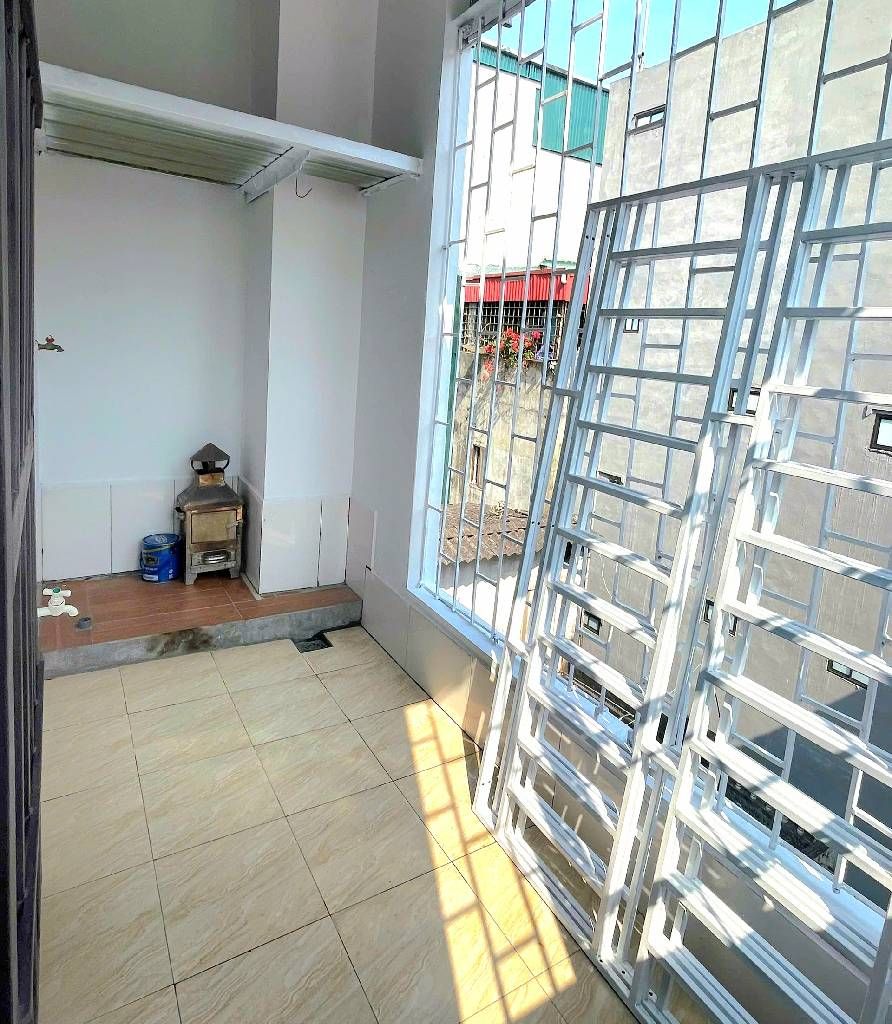 Bán nhà Thanh Lân - diện tích 25m2 4 tầng - Lô góc, gần ô tô tránh - giá 5,9 tỷ