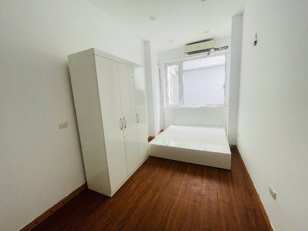 Bán nhà Giếng Mứt - diện tích 47m2 4 tầng - Nhà đẹp hiếm có - giá 7,95 tỷ