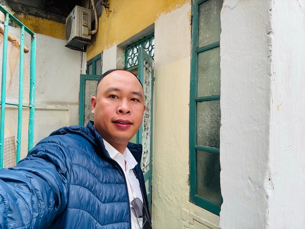 Bán nhà Bà Triệu - diện tích 50m2 1 tầng - lô góc - giá 18,5 tỷ