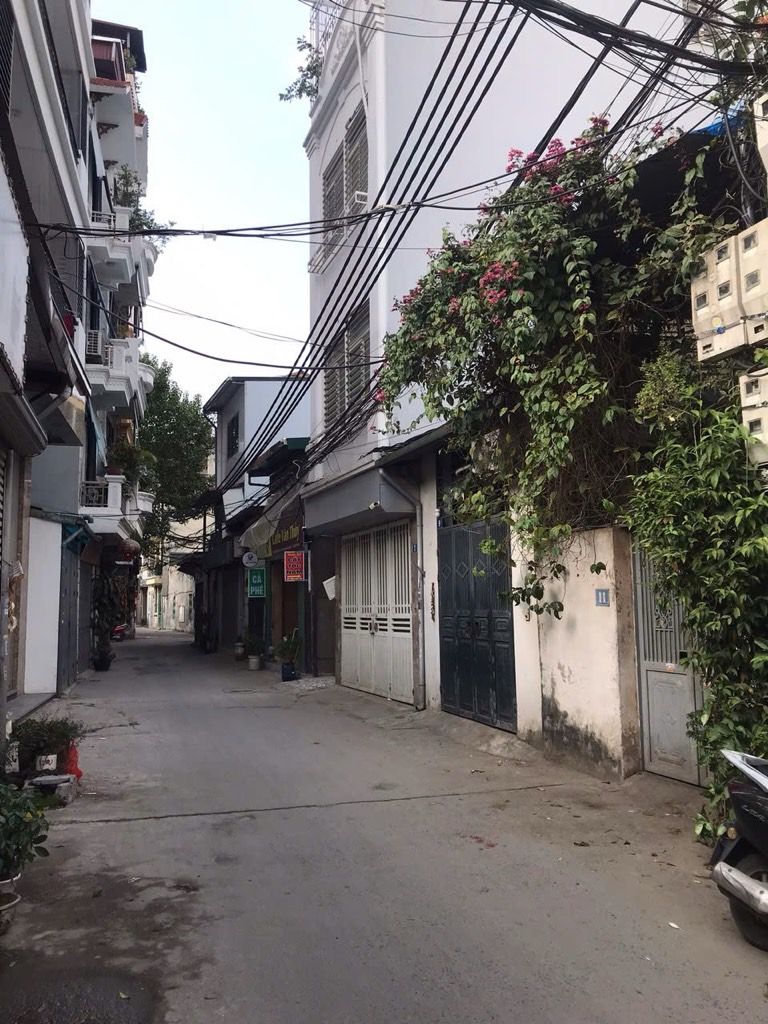 Bán nhà Định Công Thượng - diện tích 30.2m2 2 tầng - Ô tô tránh - giá 2,9 tỷ