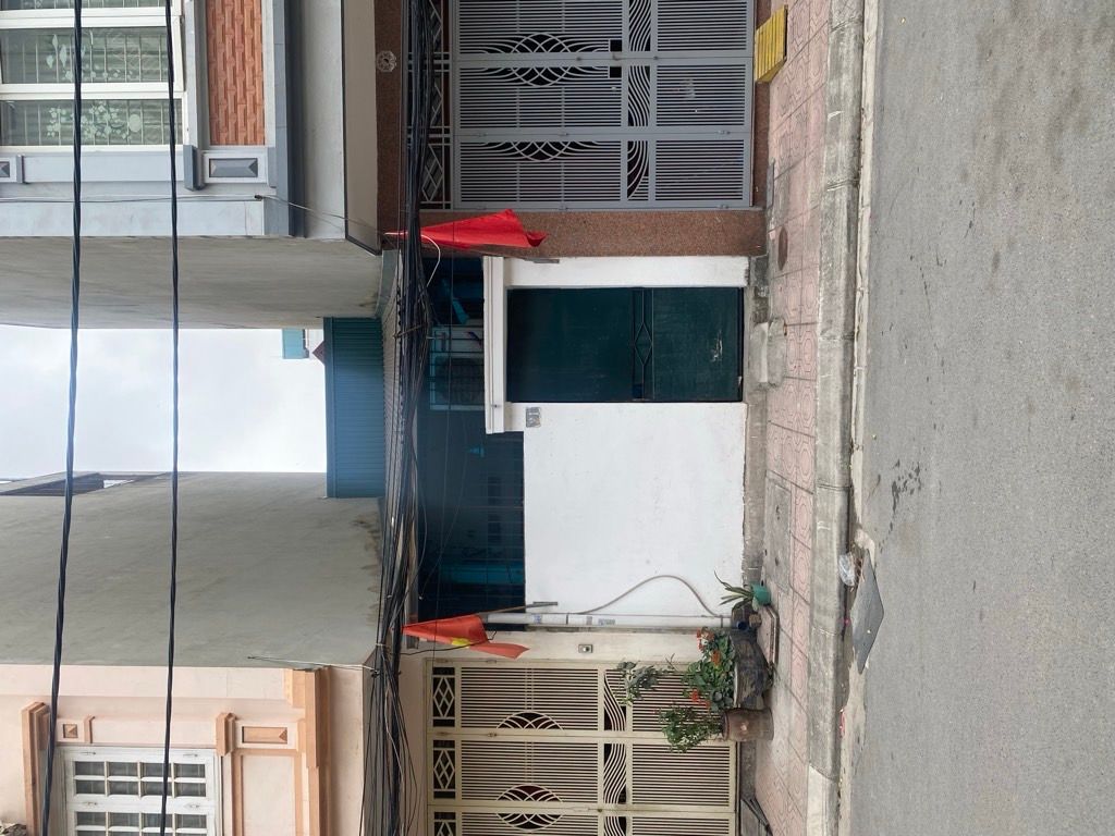 Bán nhà Lê Trọng Tấn - diện tích 40.2m2 1 tầng - Ngõ oto đỗ 2 bên - giá 16,5 tỷ