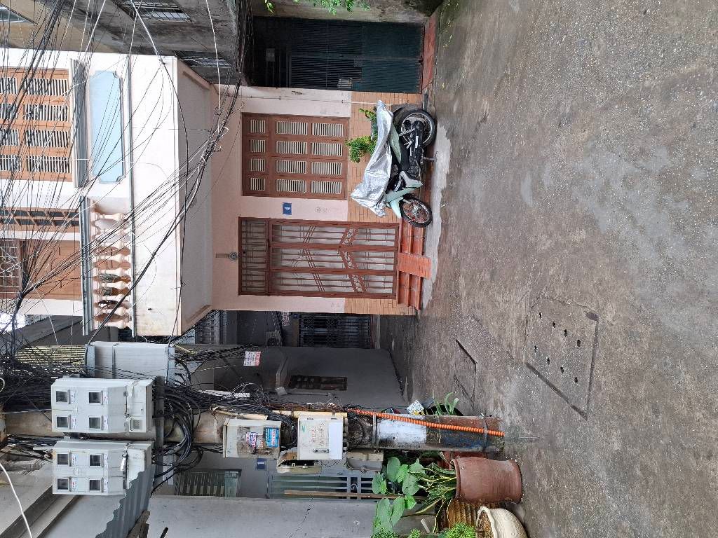 Bán nhà Vũ Thạnh - diện tích 25m2 5 tầng - Nhà đẹp hiếm có - giá 9,3 tỷ