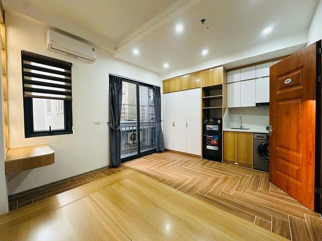 Bán nhà Trường Chinh - diện tích 68.7m2 7 tầng - Nhà 2 thoáng, thang máy - giá 24,5 tỷ