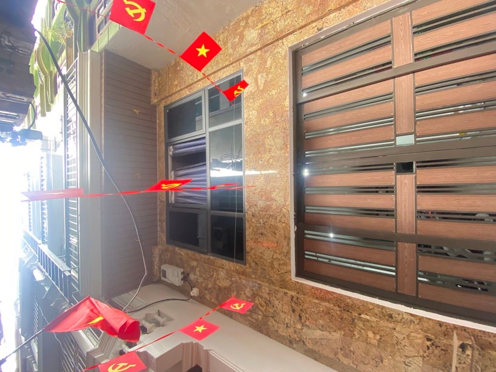 Bán nhà Trường Chinh - diện tích 68.7m2 7 tầng - Nhà 2 thoáng, thang máy - giá 24,5 tỷ