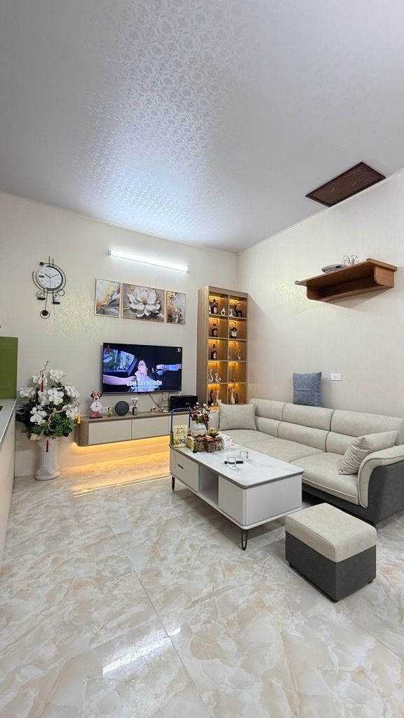 Bán nhà Bạch Đằng - diện tích 25m2 2 tầng - Nhà đẹp ở ngay gần phố - giá 3 tỷ