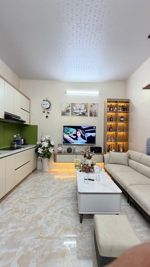 Bán nhà Bạch Đằng - diện tích 25m2 2 tầng - Nhà đẹp ở ngay gần phố - giá 3 tỷ