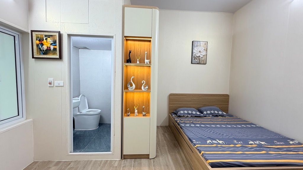 Bán nhà Bạch Đằng - diện tích 25m2 2 tầng - Nhà đẹp ở ngay gần phố - giá 3 tỷ