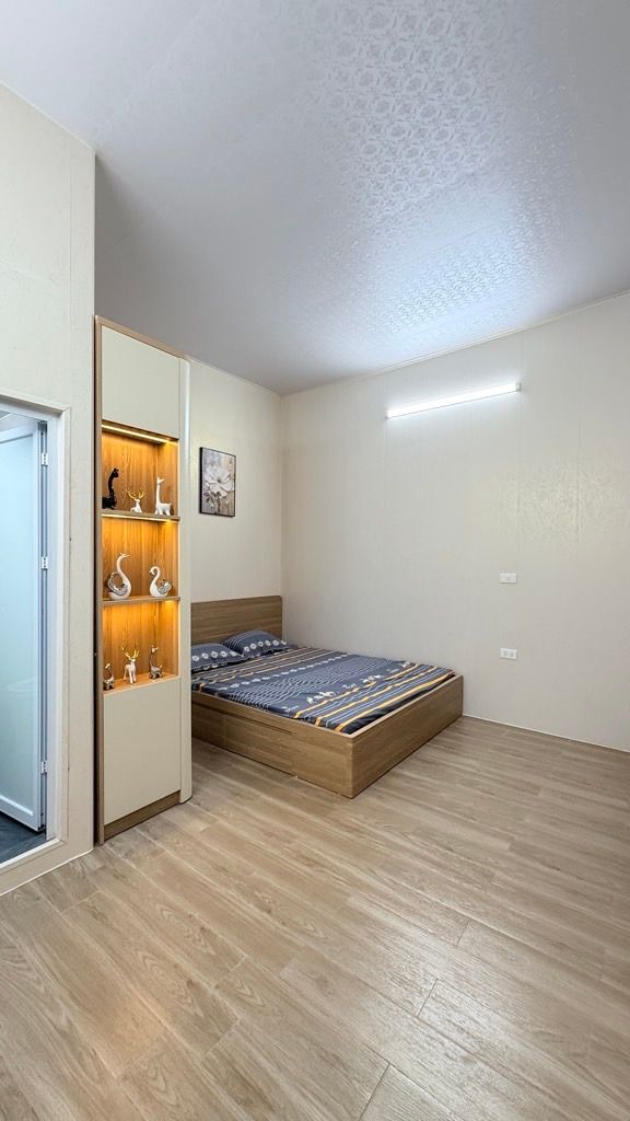 Bán nhà Bạch Đằng - diện tích 25m2 2 tầng - Nhà đẹp ở ngay gần phố - giá 3 tỷ