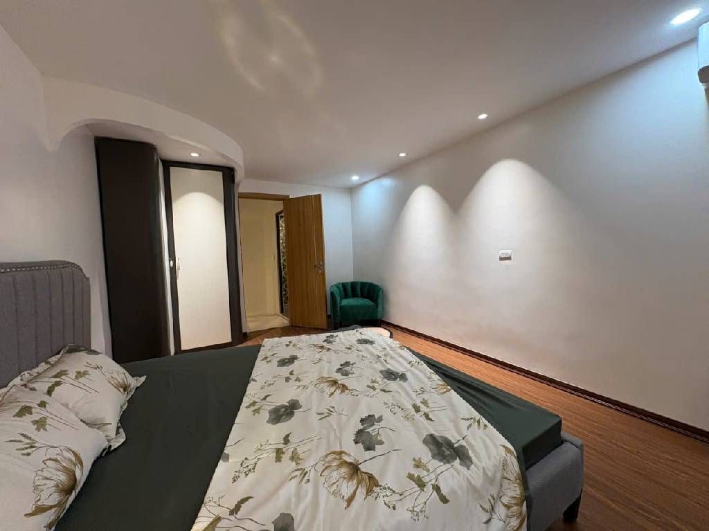 Bán nhà Tân Mai - diện tích 24m2 4 tầng - Gần ô tô - giá 6,3 tỷ