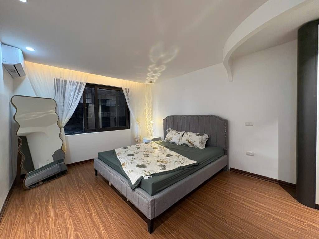 Bán nhà Tân Mai - diện tích 24m2 4 tầng - Gần ô tô - giá 6,3 tỷ