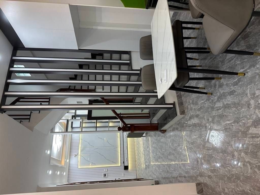 Bán nhà Đại Từ - diện tích 65m2 4 tầng - Ô tô nhỏ qua - giá 9,7 tỷ