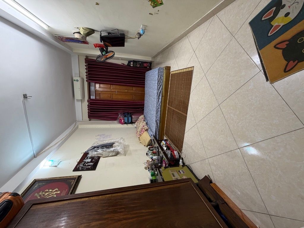 Bán nhà Thanh Lân - diện tích 38m2 5 tầng - Ô tô tránh - giá 10,5 tỷ