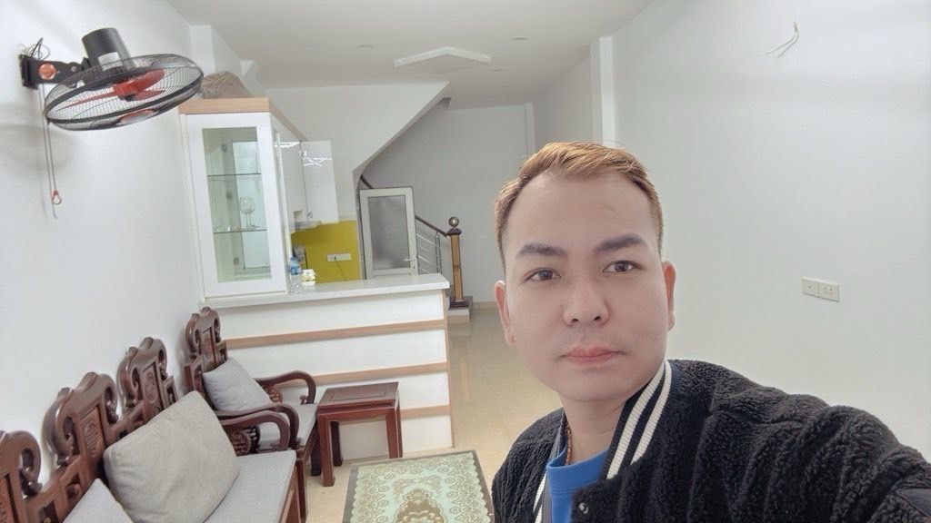 Bán nhà Văn Hương - diện tích 38m2 5 tầng - nhà đẹp hiếm có - giá 8,1 tỷ