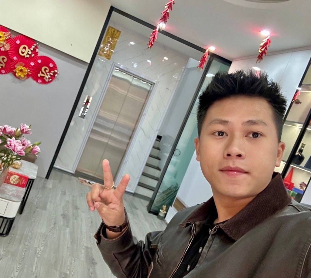 Bán nhà Đại La - diện tích 48m2 6 tầng - NGÕ OTO TRÁNH - giá 20 tỷ