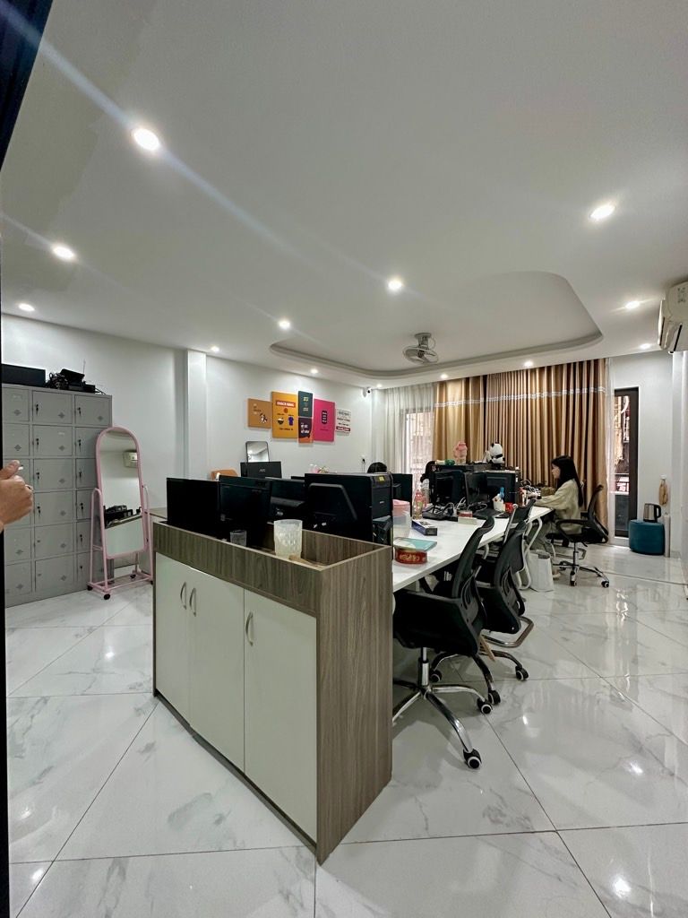 Bán nhà Đại La - diện tích 48m2 6 tầng - NGÕ OTO TRÁNH - giá 20 tỷ