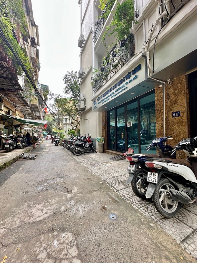 Bán nhà Đại La - diện tích 48m2 6 tầng - NGÕ OTO TRÁNH - giá 20 tỷ