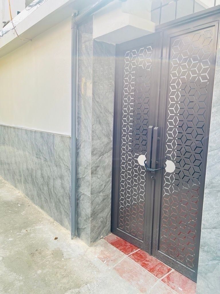 Bán nhà Mai Động - diện tích 50m2 1 tầng - Mặt tiền rộng - giá 2,85 tỷ