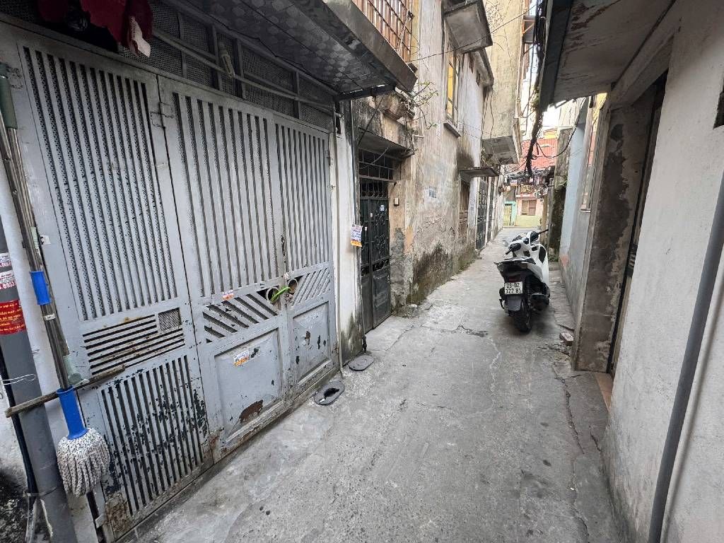 Bán nhà Tân Mai - diện tích 15m2 1 tầng - gần ô tô - giá 1,32 tỷ