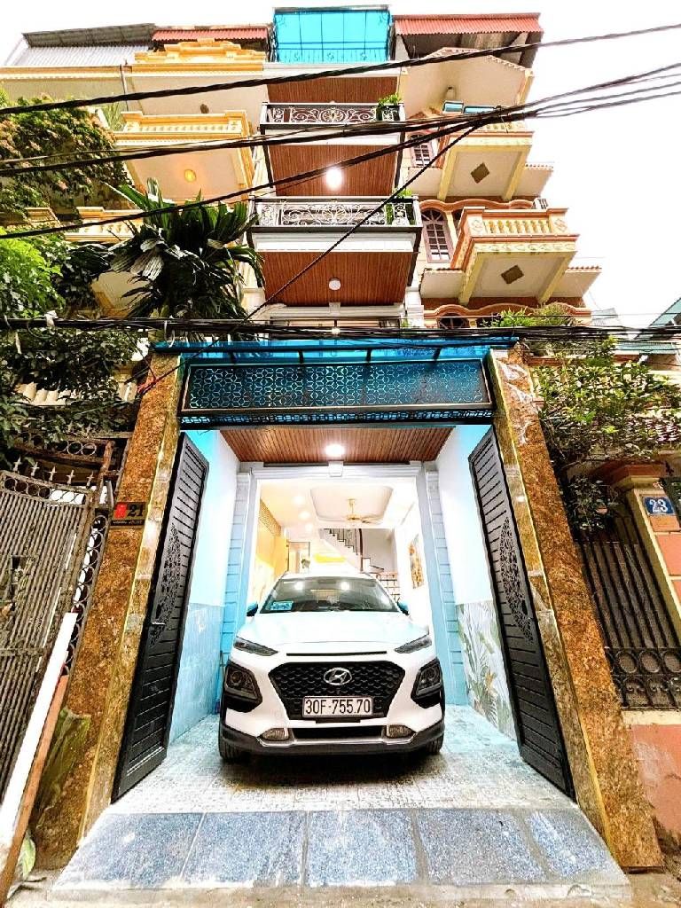 Bán nhà Khương Hạ - diện tích 46m2 5 tầng - ô tô vào trong nhà - giá 15,2 tỷ