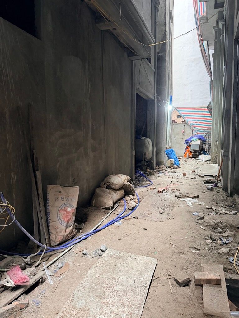 Bán nhà Thổ Quan - diện tích 42m2 6 tầng - Siêu phẩm căn hộ dịch vụ - giá 14,8 tỷ